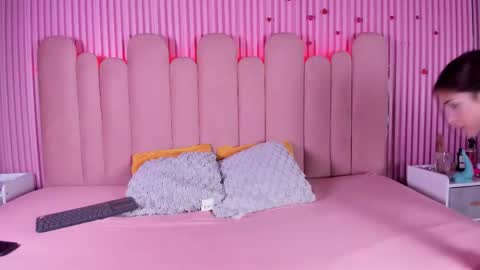 Snapshot of karriewatson chatting on 02/14/26, 12:46 Greta Brown online show from 02/14/26, 12:46