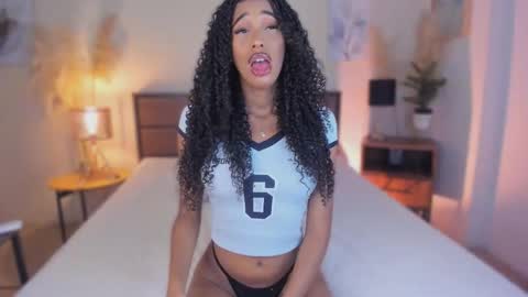 Kary Moon online show from 02/19/26, 07:32