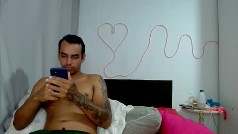 Tamires e Maicon online show from 05/05/26, 07:11