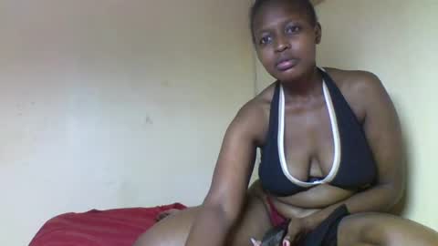 Snapshot of kashy_ chatting on 06/14/26, 04:42 kashy_ online show from 06/14/26, 04:42