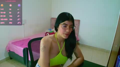 Snapshot of kassandra_0304 chatting on 05/19/26, 12:00 Kassandra online show from 05/19/26, 12:00