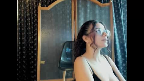 Snapshot of kassandra_james chatting on 03/06/25, 07:57 kassandra james online show from 03/06/25, 07:57