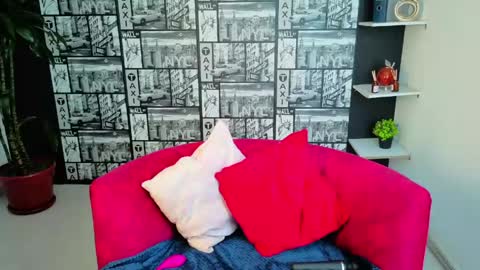 kassandra james online show from 05/26/26, 01:18