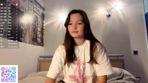 Snapshot of kassandrataulbee chatting on 09/20/25, 06:36 Kira online show from 09/20/25, 06:36