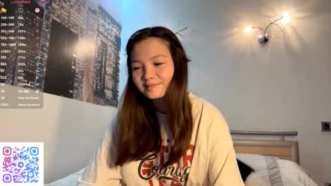 Snapshot of kassandrataulbee chatting on 09/22/25, 02:46 Kira online show from 09/22/25, 02:46