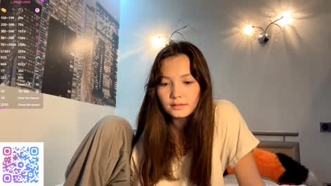 Snapshot of kassandrataulbee chatting on 09/26/25, 10:19 Kira online show from 09/26/25, 10:19