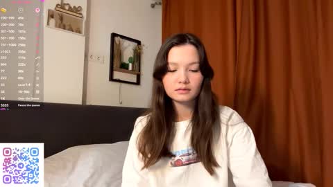 Snapshot of kassandrataulbee chatting on 10/03/25, 04:26 Kira online show from 10/03/25, 04:26