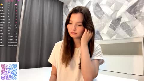 Snapshot of kassandrataulbee chatting on 10/07/25, 07:11 Kira online show from 10/07/25, 07:11