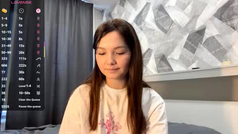 Snapshot of kassandrataulbee chatting on 10/11/25, 11:31 Kira online show from 10/11/25, 11:31