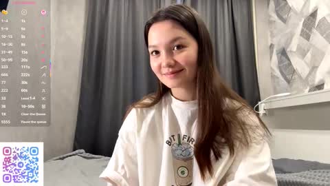 Kira online show from 11/16/25, 12:44