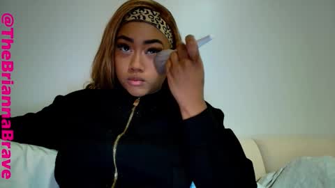 BriannaBrave online show from 12/17/25, 03:23