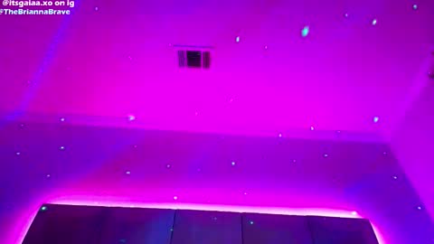 BriannaBrave online show from 03/16/26, 05:44