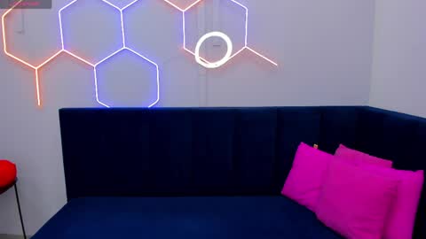 kat__cat online show from 04/16/26, 01:39