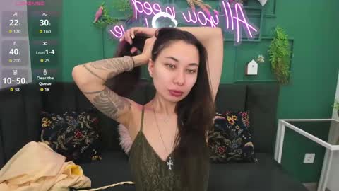 Snapshot of kat__cat chatting on 05/31/26, 02:09 kat__cat online show from 05/31/26, 02:09
