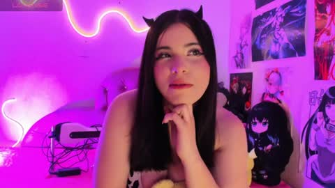 Snapshot of kat__sweet chatting on 07/29/26, 05:05 kat__sweet online show from 07/29/26, 05:05