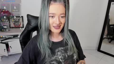 Alicia online show from 11/26/25, 10:00