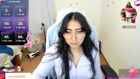 Snapshot of kat_ly_chan chatting on 12/13/24, 03:11 Kat       online show from 12/13/24, 03:11