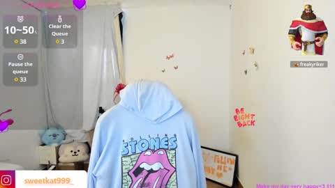 Snapshot of kat_ly_chan chatting on 03/08/25, 09:08 Kat       online show from 03/08/25, 09:08