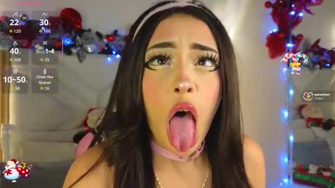 Snapshot of kat_saky chatting on 12/17/25, 11:44 Saky online show from 12/17/25, 11:44