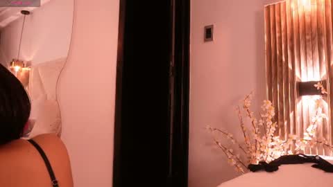 Snapshot of kat_saky chatting on 06/12/26, 11:35 Saky online show from 06/12/26, 11:35