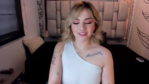 K A T A  H O O T online show from 11/12/25, 08:30