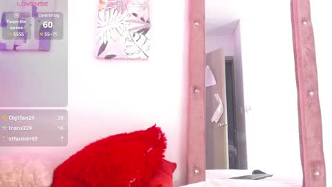 kataleya monet online show from 02/19/25, 01:29