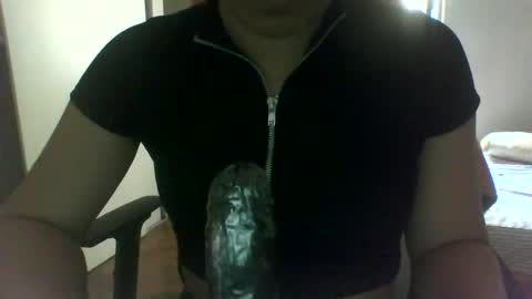 Snapshot of katalina4 chatting on 01/27/25, 08:28 lovely online show from 01/27/25, 08:28
