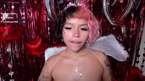 Snapshot of katalina_garcia chatting on 02/15/25, 06:44 Kata Garcia online show from 02/15/25, 06:44