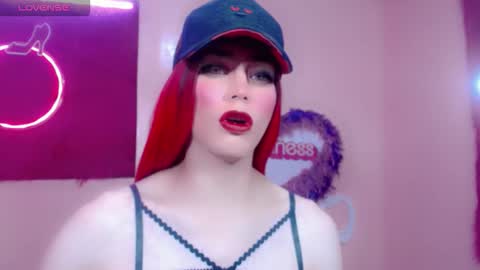 Snapshot of katalina_hot2 chatting on 11/20/25, 10:26 Katalella hot2 online show from 11/20/25, 10:26