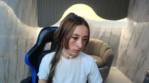 Katalina  online show from 03/17/26, 08:34