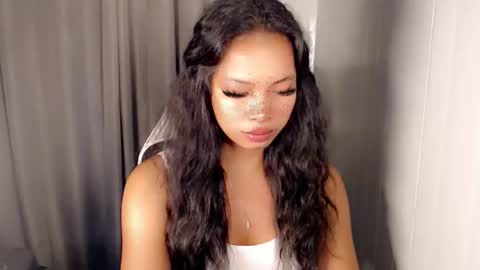 IVY JANE online show from 04/19/26, 06:10