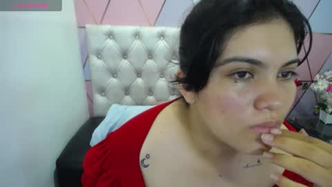 Snapshot of katalina_santana25 chatting on 01/08/25, 09:55 katalina santana25 online show from 01/08/25, 09:55