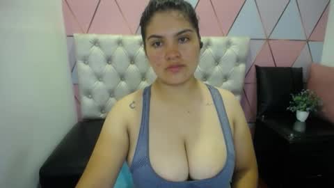 Snapshot of katalina_santana25 chatting on 09/14/25, 07:02 katalina santana25 online show from 09/14/25, 07:02