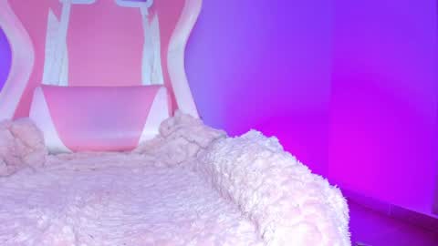 katalinaferreirax online show from 03/30/26, 11:50