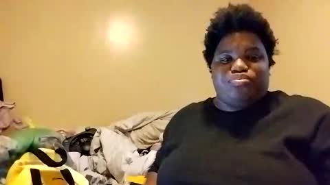 Snapshot of katara102 chatting on 11/01/25, 04:31 Katara online show from 11/01/25, 04:31