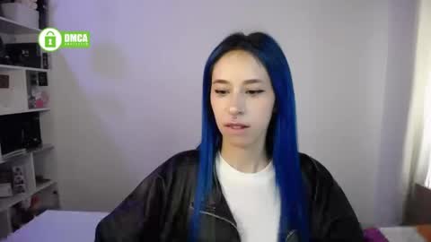 Snapshot of katara_a chatting on 05/21/26, 01:18 Maca online show from 05/21/26, 01:18