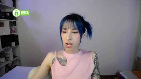 Snapshot of katara_a chatting on 05/28/26, 11:35 Maca online show from 05/28/26, 11:35