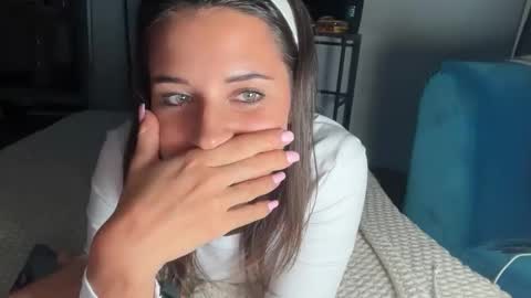 katarasimon online show from 11/22/25, 05:28