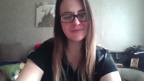 Snapshot of katarios_x chatting on 09/30/25, 07:57 katarios online show from 09/30/25, 07:57
