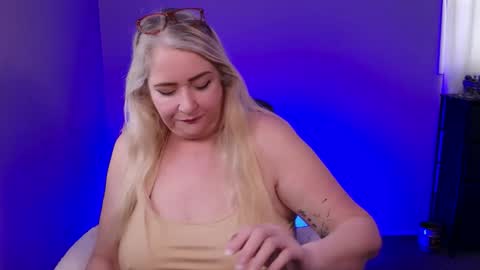 Snapshot of katdsinclair chatting on 03/01/26, 03:47 Kat D Sinclair online show from 03/01/26, 03:47