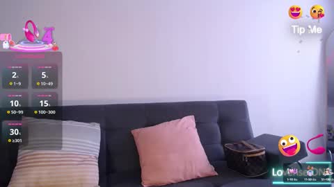 Carla Palmer online show from 10/12/25, 06:40