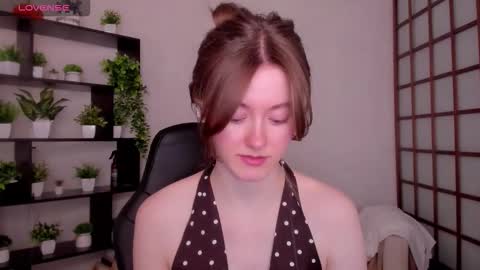 Kate online show from 02/10/26, 02:37