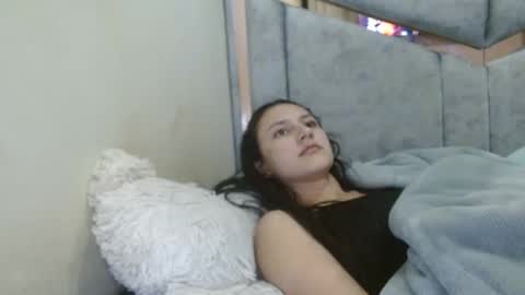 kate online show from 11/06/25, 01:06