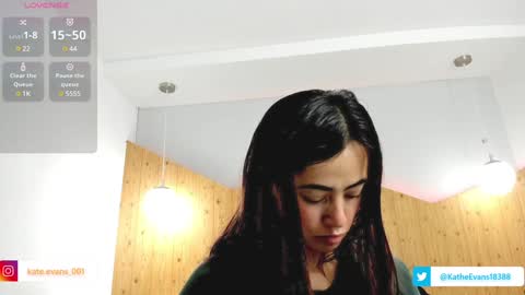 Kate Evans online show from 01/25/25, 04:46