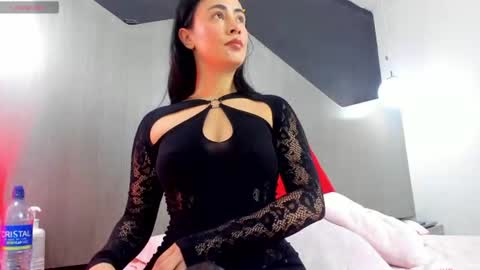 Kate Evans online show from 07/15/26, 10:53