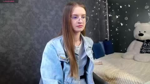 Snapshot of kate_jonson chatting on 06/01/26, 01:13 .Be kind and gentle with me and I will do my best for you. online show from 06/01/26, 01:13