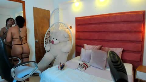 Snapshot of kate_lua chatting on 09/13/25, 12:27 kate lua online show from 09/13/25, 12:27