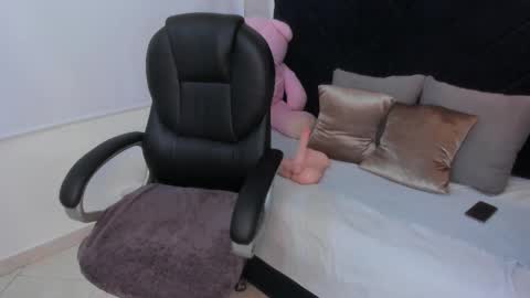 Snapshot of kate_lua chatting on 01/19/26, 11:58 kate lua online show from 01/19/26, 11:58