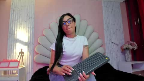 kate online show from 05/28/26, 02:47