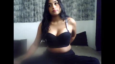 Danna online show from 05/03/26, 06:36
